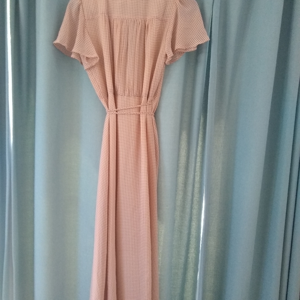 Dress - Picture 9 of 9